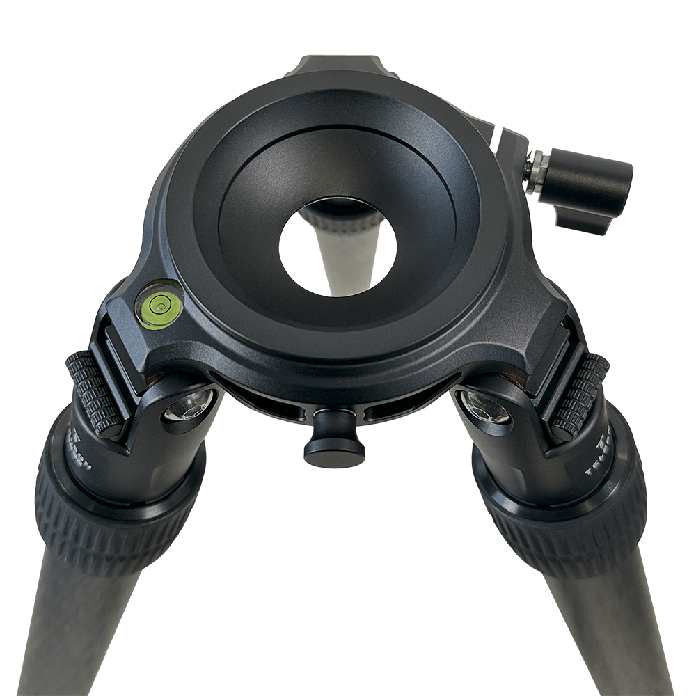 Telson Optics completes its premium competition optics range with a carbon fibre tripod and ballhead combo